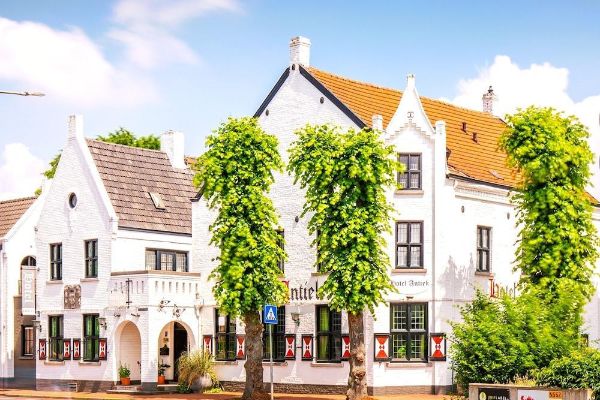 Hotel Antiek Helden (Venlo)